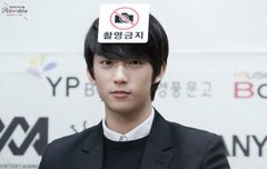 드콘때 우리는 굿즈나눔같은거 안해??