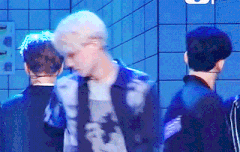 엠카 (MPD직캠) 종인이 럭키원