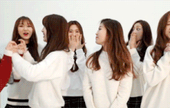 러블리즈를위해 중요한일이야. 동참해줘