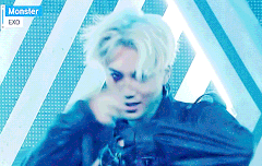 오늘 음중에서 종인이 몬스터 세로캠 풀어줬어