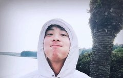 갑자기 보고싶어서...