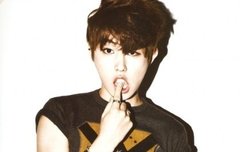 벌들아 HIT THE STAGE 권이 투표해줘ㅠㅜㅠㅠㅠㅜㅠ