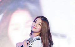 얘들아 팬톡 활성화좀..ㅋㅋ;