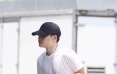 경수 콘서트 출근.. 화이팅~