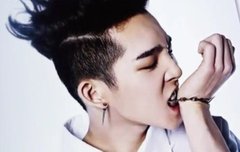 인서들!! 이사진 누군가여