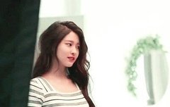설현 이날 사진 좀 올려주라