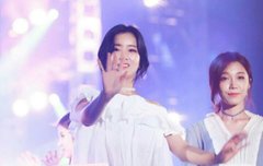 어깨선 넘나이쁜것