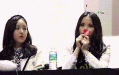 신비표정 이거진짜 심각한거아니야?