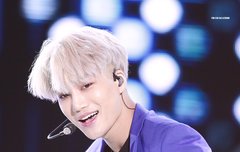 160604 머리색이 미모만큼이나 예뻤던 종인이