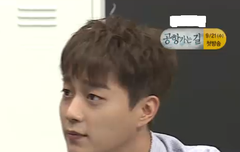 헬로프렌즈 보는데