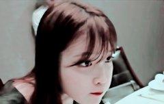 근데 이지은 진짜 하나도 안 변했다