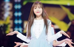 러블리즈 단체사진 아니면 일코사진 좀 주라!!