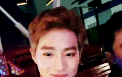 팬톡에만 있다가 여기 오랜만에옴 ㅋㅋ 면이 제일 아끼는 움짤 턴다