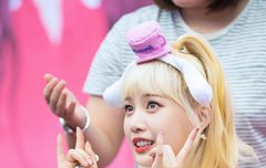 오늘 흑발 수영 제대로 보기 전에