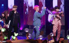 ㅋㅋㅋㅋ이 움짤 완전 웃겨