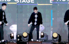 CBX 온 몸으로 그려내는 두번째 키담당ㅋㅋㅋ