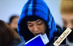 오랜만에 이갈이 하는 종대보자.