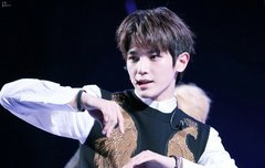 나는 드라마 보고있음 ㅎㅎ