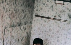 곰팡이 핀 방에서 ㅋㅋㅋ