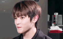 2믾호 군대 안갔지 않음?