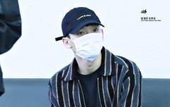 종대 이날 착장 이쁘다