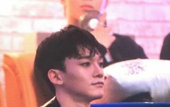 라이더자켓 입은 종대