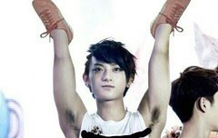 내 겨를 봐봐~~~  제모됬자나!!!!!