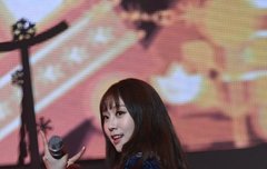 지수앞머리생겼구낭...