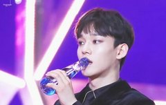 종대한테 물병 주지마러라