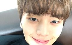 뎨야 보고싶다 어디있니