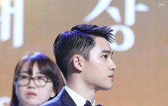 굥수가 보고싶은 밤이다