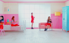 근데 의상 티저영상처럼 하려나......