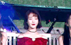 너네 아이유춤중에