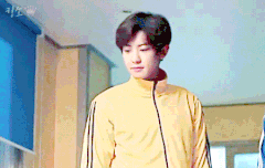 이