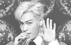 오늘 자정 둠다다 차트인 이벤트 있다 얘더랑