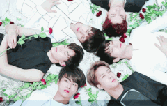 혹시 그림 그리거나 그리길 좋아하는 별빛들 있니??