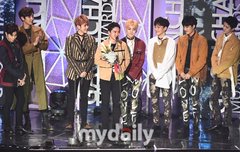 170222 가온 K-POP 어워드 경수고화질