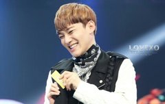 늑미때 종대와 어제 공항 종대