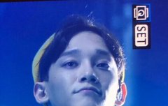 오랜만에 너에 세상으로 노래 듣는데