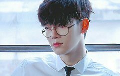 동글이 안경쓴 종대