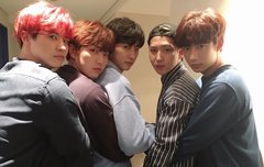 너네들 입덕 어떻게 했어