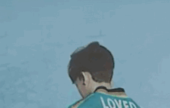 흔들흔들 씹덕 뒤태