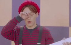 커피요정 졸려요.