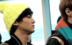 오랜만에 비니쓴 종따이