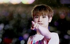 새벽엔 툥이 생각으로 가득차..