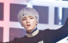 내가 젤 좋아하는 칠감 의상❤