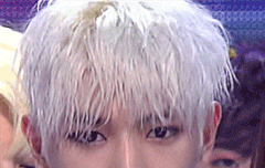 매초 감탄하는얼굴