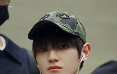 밑글보면 신고좀 눌러줘~