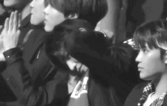 세쿠시 나른한 햇살 미소