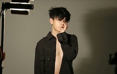 복근은 1도 기대할수 없는 사진